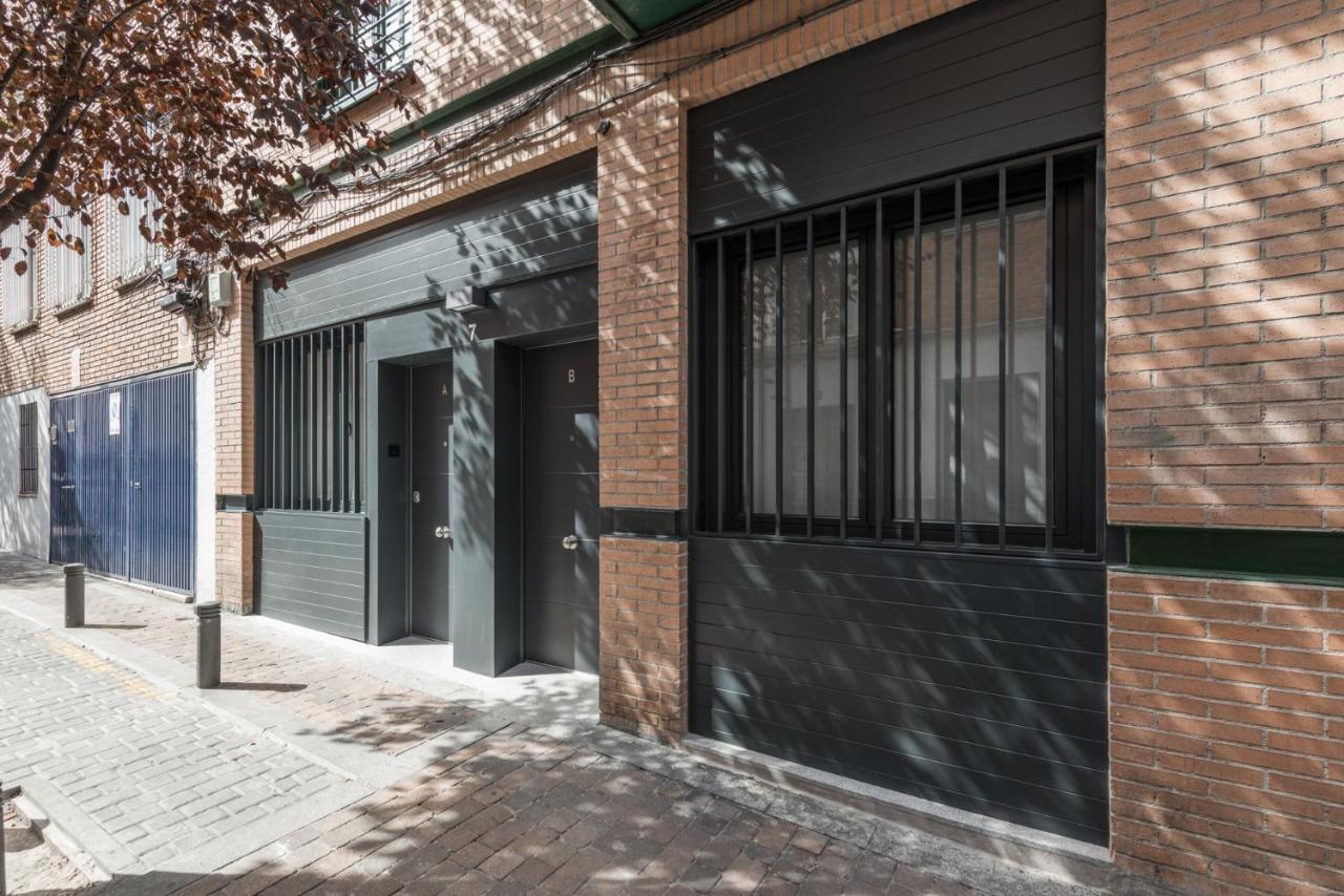Apartament Jes B Close To Bernabeu Stadium マドリード エクステリア 写真